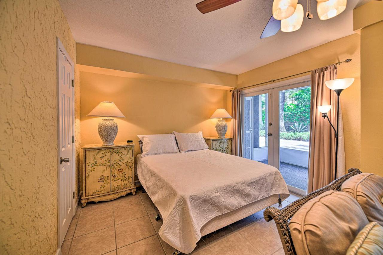 Lido Key Hideout With Patio And Yard And Walk To Beach! Sarasota Extérieur photo