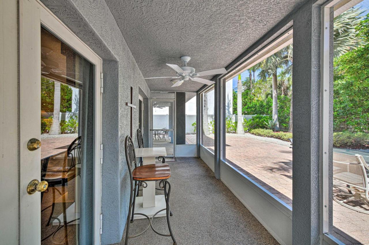 Lido Key Hideout With Patio And Yard And Walk To Beach! Sarasota Extérieur photo
